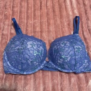 VS Dream Angles Lace Bra